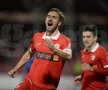 FOTO şi VIDEO Dinamo - Pandurii 3 - 2 » Bilinski aduce victoria ”cîinilor” în prelungiri!