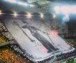 FOTO Atmosferă incendiară la derby » Coregrafii spectaculoase ale galeriilor
