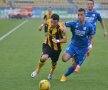 FOTO şi VIDEO » FC Braşov - Pandurii 0-3 » Prima victorie pentru elevii lui Grigoraş după patru meciuri