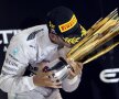 Lewis Hamilton încheie en fanfare sezonul: victorie la Abu Dhabi şi al doilea titlu mondial!