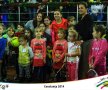 FOTO Simona Halep şi Horia Tecău, alături de copiii pasionaţi de tenis » 350 de puşti i-au «sufocat» pe cei doi tenismeni