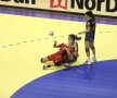 GALERIE FOTO Cît de spectaculos, dar şi cît de dur poate fi un meci de handbal! Cum au suferit fetele noastre în duelul cîştigat cu Spania, 22-20