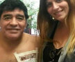 FOTO Maradona şi-a tatuat un cuvînt obscen » Declaraţie de dragoste pentru iubita lui