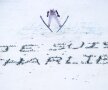Salt cu schiurile peste "Je suis Charlie" la combinata nordică de la Chaux.-Neuve (Franţa) // Foto: MediafaxFoto/AFP