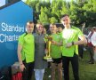 Performanţă incredibilă pentru 3 români la Maratonul din Dubai » Au cîştigat medalia de aur la echipe şi l-au întîlnit pe Kenenisa Bekele