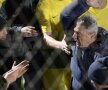 VIDEO şi FOTO CS U Craiova - Anzhi Makhachkala 0-1 » Sorin Cârţu a făcut o criză de nervi şi era să se ia la bătaie cu ruşii!