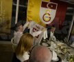 GALERIE FOTO Ziua Hagi. Noaptea Hagi » Petrecere specială pentru "Rege", cadouri de la Galatasaray şi AS Roma