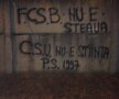 GALERIE FOTO Stadionul "Extensiv" a fost vandalizat de suporterii Universităţii Craiova » Mesaje dure la adresa Stelei şi a lui CS U