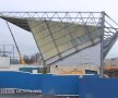 Peluza de vest a lui Windsor Park și groapa care i-a provocat crăpăturile