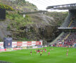 Stadionul din Braga este unul dintre cele mai scumpe, dar și cele mai ciudate din Portugalia. Construcția sa a costat aproximativ 122 de milioane de dolari, mai mult decît orice alt stadion făcut pentru Euro 2004. 