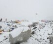 Cutremur de 7,9 grade în Nepal! Tabăra de bază de pe Everest a fost grav avariată » Singurul român aflat acolo e teafăr! Imagini cu un puternic impact emoțional