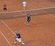 FOTO Tenis, zîmbete şi distracţie » Ilie Năstase, Andrei Pavel, Henri Leconte şi Mansour Bahrami au oferit multe clipe de amuzament
