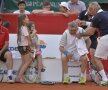 FOTO Tenis, zîmbete şi distracţie » Ilie Năstase, Andrei Pavel, Henri Leconte şi Mansour Bahrami au oferit multe clipe de amuzament