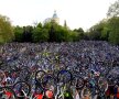 O pădure de biciclete. La Budapesta, mii de cicliști au celebrat frumusețea naturală a sportului, foto: reuters