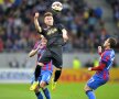 FOTO Un jucător de la ASA a evoluat fără emblemă pe piept în meciul cu Steaua