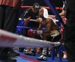 GALERIE FOTO Ai ratat superduelul dintre Floyd Mayweather și Manny Pacquiao? » 30 de imagini de colecție de la "Meciul Secolului"