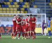 VIDEO+FOTO Revanşa "Puriului" » Dinamo s-a distrat pe "Ilie Oană": 3-0 cu Petrolul