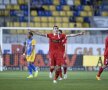 VIDEO+FOTO Revanşa "Puriului" » Dinamo s-a distrat pe "Ilie Oană": 3-0 cu Petrolul