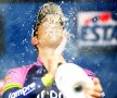Italia supremă! Fabio Aru l-a "jupuit" de tricoul roz pe Alberto Contador, premieră istorică, iar Sacha Modolo a luat etapa și s-a bucurat un pic cam înțepător, foto: reuters