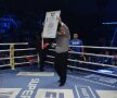 FOTO Românii au făcut spectacol în gala Superkombat de la Bucureşti » S-au donat bani către Instititul Clinic Fundeni pentru ajutorarea copiilor bolnavi de leucemie