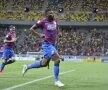VIDEO și FOTO Final uluitor de sezon » Astra lui Șumudică bate ASA și trimite titlul la Steaua în proporție de 90%! ”Roș-albaștrii” au învins Botoșaniul în 9!