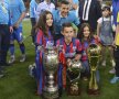 Tripla și tripleții! Moment special pentru Gâlcă. A sărbătorit cîștigarea celor trei trofee ale Stelei alături de cei trei copii ai săi