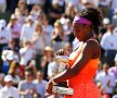 Fără milă. Singurul lucru cu care e drăgăstoasă Serena în timpul unui turneu este trofeul de campioană. foto: reuters