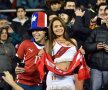 FOTO Decolteul care face furori la Cupa Americii
