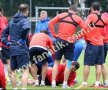 FOTO şi VIDEO Lovit de ghinion! » Abia plecat de la Steaua, s-a accidentat şi poate lipsi 6 luni