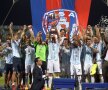 GALERIE FOTO Jucătorii lui ASA au sărbătorit Supercupa cîştigată cu pizza