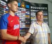 Cătălin Carp a fost prezentat la Steaua! Ce număr va purta + prima declarație 