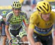 Alberto Contador îl pîndește pe Chris Froome, foto: reuters