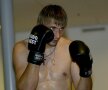 VIDEO Fostul stelist Hamutovski, box cu un hocheist!