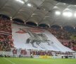FOTO Derby-ul s-a terminat, duelul fanilor continuă » Dinamoviştii răspund după ironia steliştilor