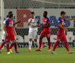VIDEO+FOTO » Astra - Steaua 2-0 » Roş-albaştrii învinşi de jucătorii pe care i-a dorit în această vară: Alibec şi Budescu! 