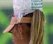 Maria Șarapova și-a pus o pungă cu gheață direct pe vîrful capului la Miami, în 2013 // Foto: Reuters