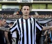 VIDEO ȘI FOTO Ce-a pierdut Marica! Nebunie maximă la prezentarea lui Berbatov la PAOK » 10.000 de fani în delir!