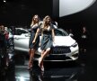 CORESPONDENȚĂ GSP » Motoare puternice și femei frumoase » O galerie foto spectaculoasă de la Salonul Auto de la Frankfurt
