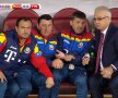 4 creiere pentru un 1-1 în minutul 92. Poate avem nevoie de vreo 6 antrenori pentru o victorie, foto: captura TVR