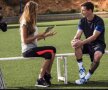 FOTO Lionel Messi a fost luat la întrebări de o actriță sexy: ”Care e secretul succesului în fotbal?”