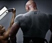 VIDEO + FOTO Secretul unei transformări uluitoare: adolescentul care a ajuns "monstrul" sălilor de fitness și face îndreptări cu 350 kg!