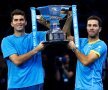 Tecău şi Rojer, cu trofeul pentru victoria la Turneul Campionilor // Foto: Guliver/GettyImages