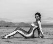 FOTO Arde deșertul! Kim Kardashian, în ipostaze irezistibile printre dunele de nisip
