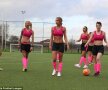 FOTO Britanicii nu se dezmint » S-a inventat Liga de Fotbal în Lenjerie Intimă 