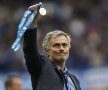 Stamford Bridge, frontul lui Mourinho. Bannerele care l-au lăsat mască pe Abramovici: "Cîrtițe și Iuda!"