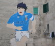 VIDEO+FOTO Imagini fabuloase din Napoli » A fost restaurată o pictură murală cu Maradona: "Nu mai deschid niciodată geamul!" :)