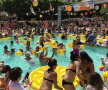 Imagini incendiare de la cea mai tare petrecere de lesbiene!