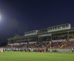FOTO Mai mulţi tânţari decât astrali! Puţin peste o sută de fani giurgiuveni şi-au cumpărat bilete la meciul cu Steaua, restul au primit invitaţii gratis din partea clubului