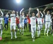 GALERIE FOTO + VIDEO Imagini de colecție de la petrecerea Astrei Giurgiu! Șumudică a venit cu fularul Rapidului, la stații s-a auzit imnul Champions League