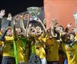 GALERIE FOTO + VIDEO Imagini de colecție de la petrecerea Astrei Giurgiu! Șumudică a venit cu fularul Rapidului, la stații s-a auzit imnul Champions League